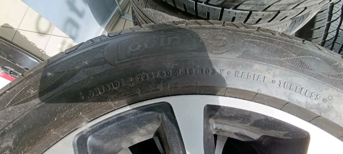 Wheels for Range Rover 235/60 r18, with tyres - Image 3