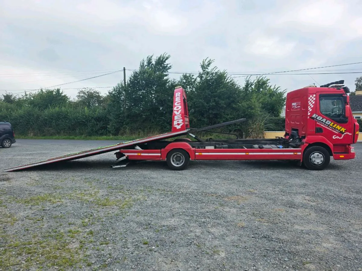 2013 RENAULT MIDLUM 180HP 7.5 TON RECOVERY TRUCK - Image 2