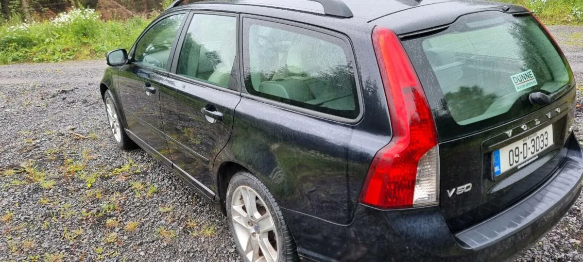 Volvo v50 2.0d nct 05/26 - Image 2
