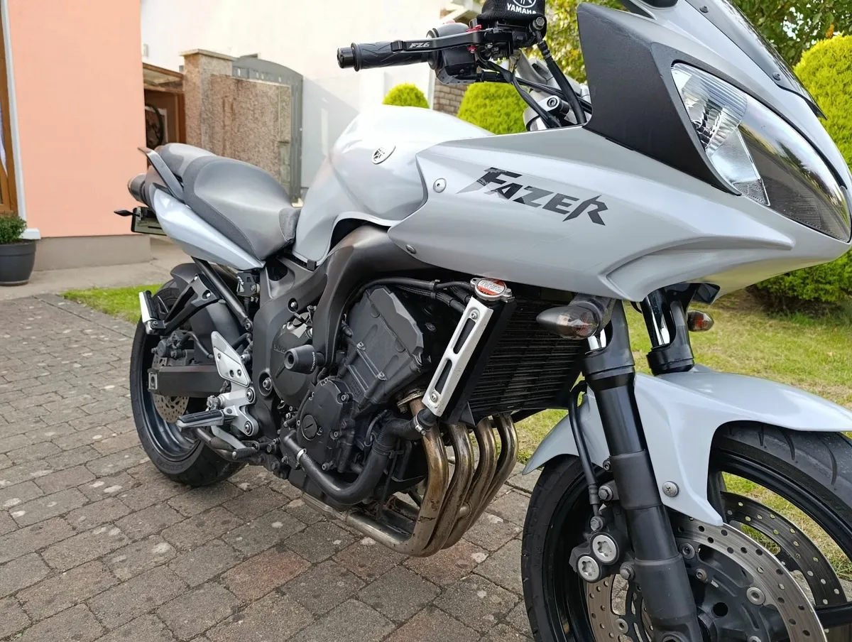 YAMAHA Other 2010 - Image 3