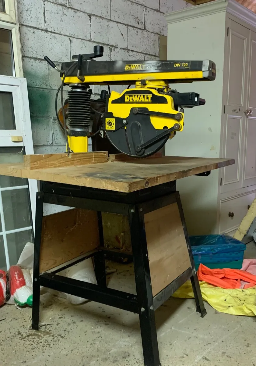 Radial arm saw - Image 1