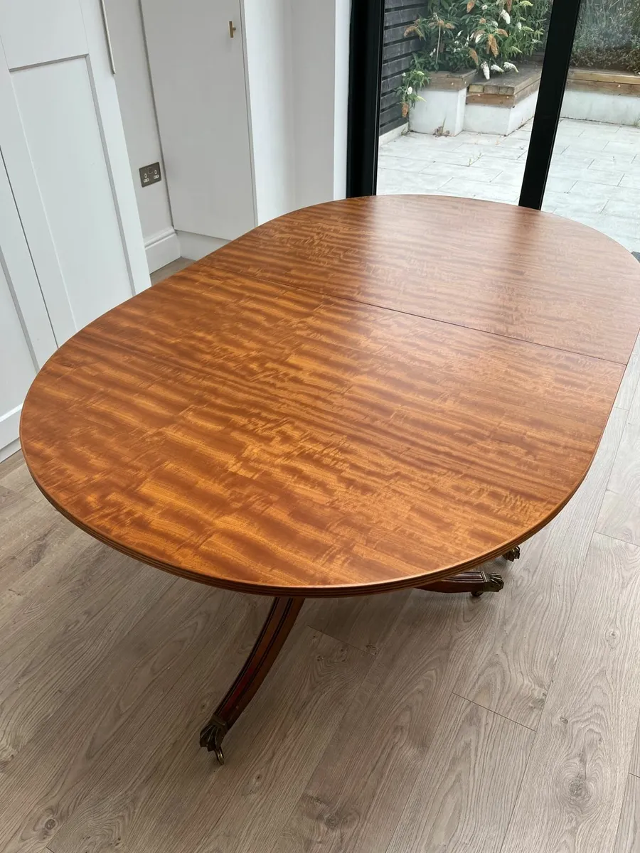 Dining Table - Image 3