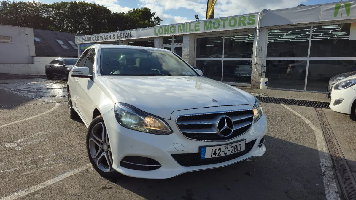 Mercedes-Benz E-Class AVANTGARDE - Image 3