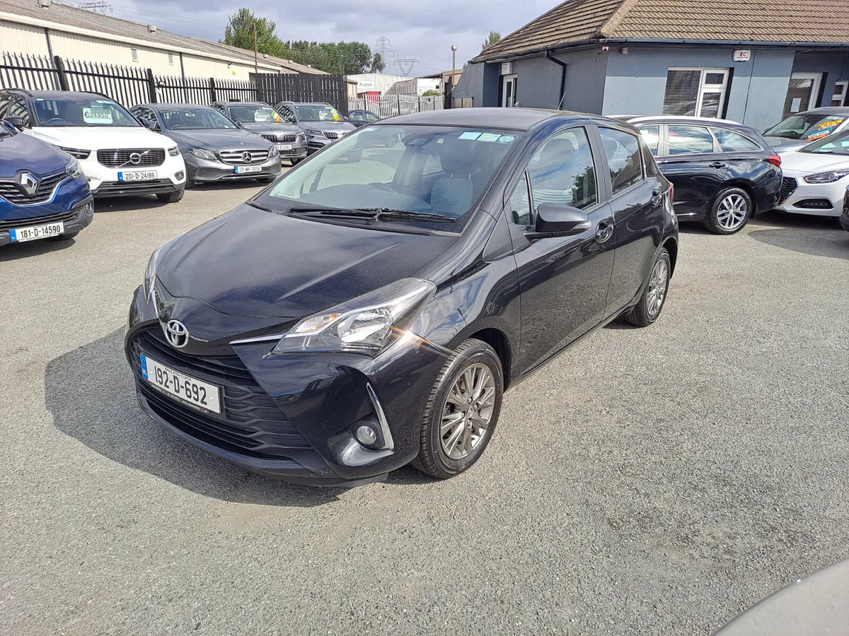 Toyota Yaris 1.0 LUNA 5DR - Image 4