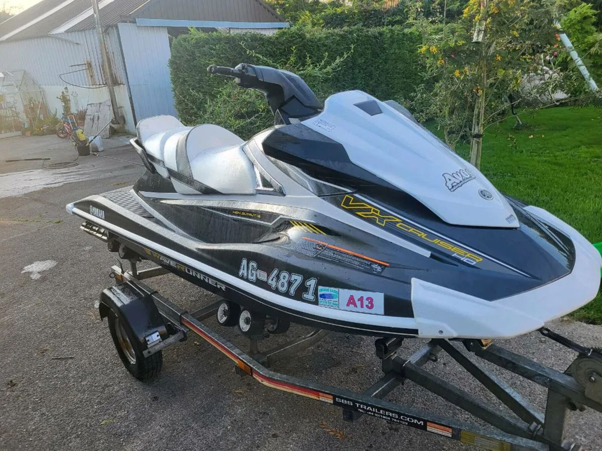 Yamaha VX Cruiser HO 2018 210 HP - Image 2