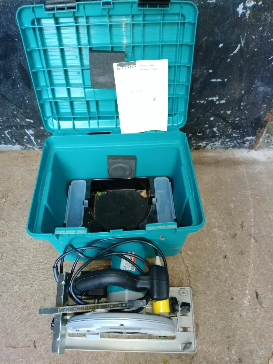 Makita 110v circular saw - Image 3