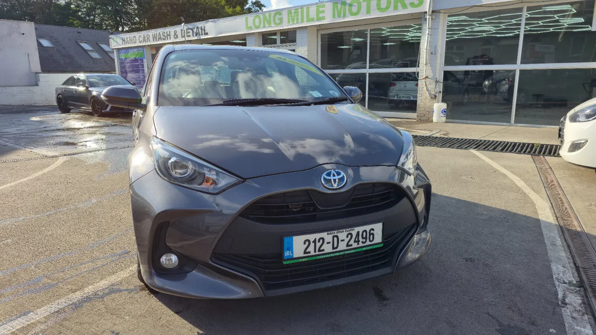 Toyota Yaris 2021 hybrid AUTO - Image 2