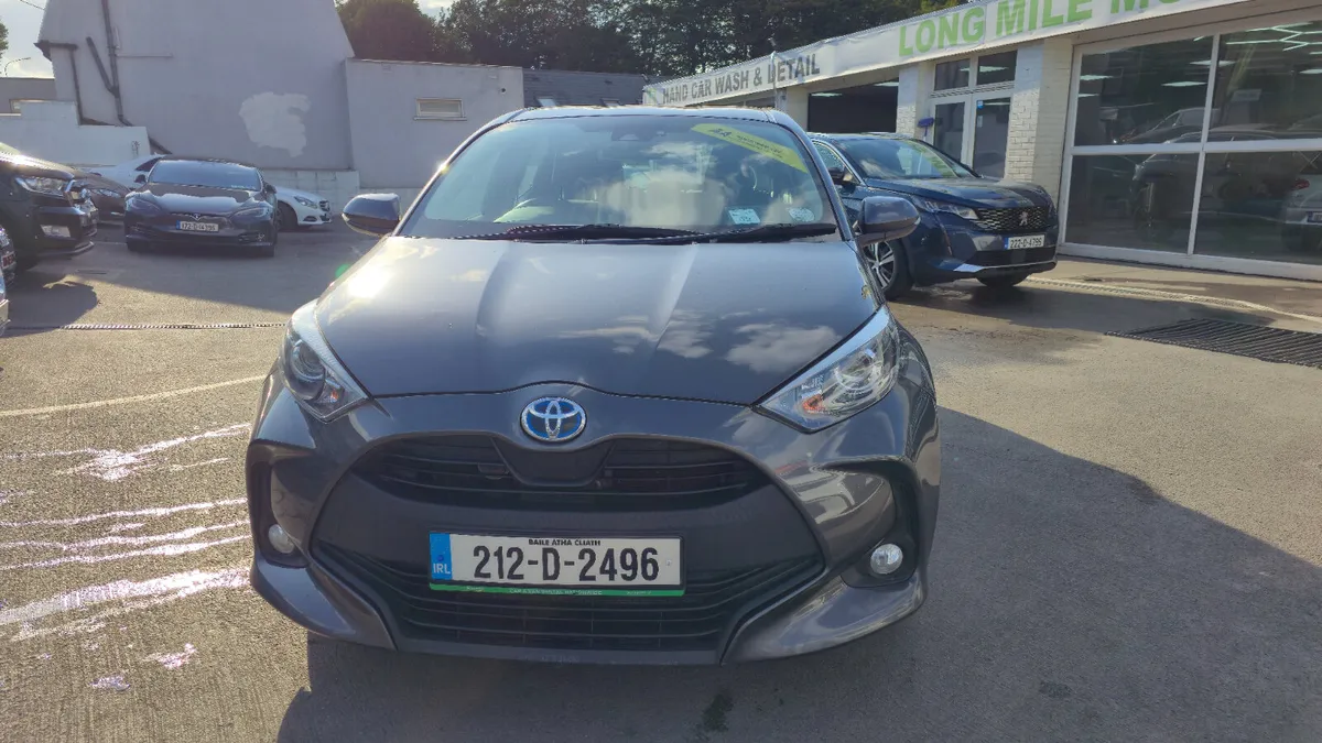 Toyota Yaris 2021 hybrid AUTO - Image 3