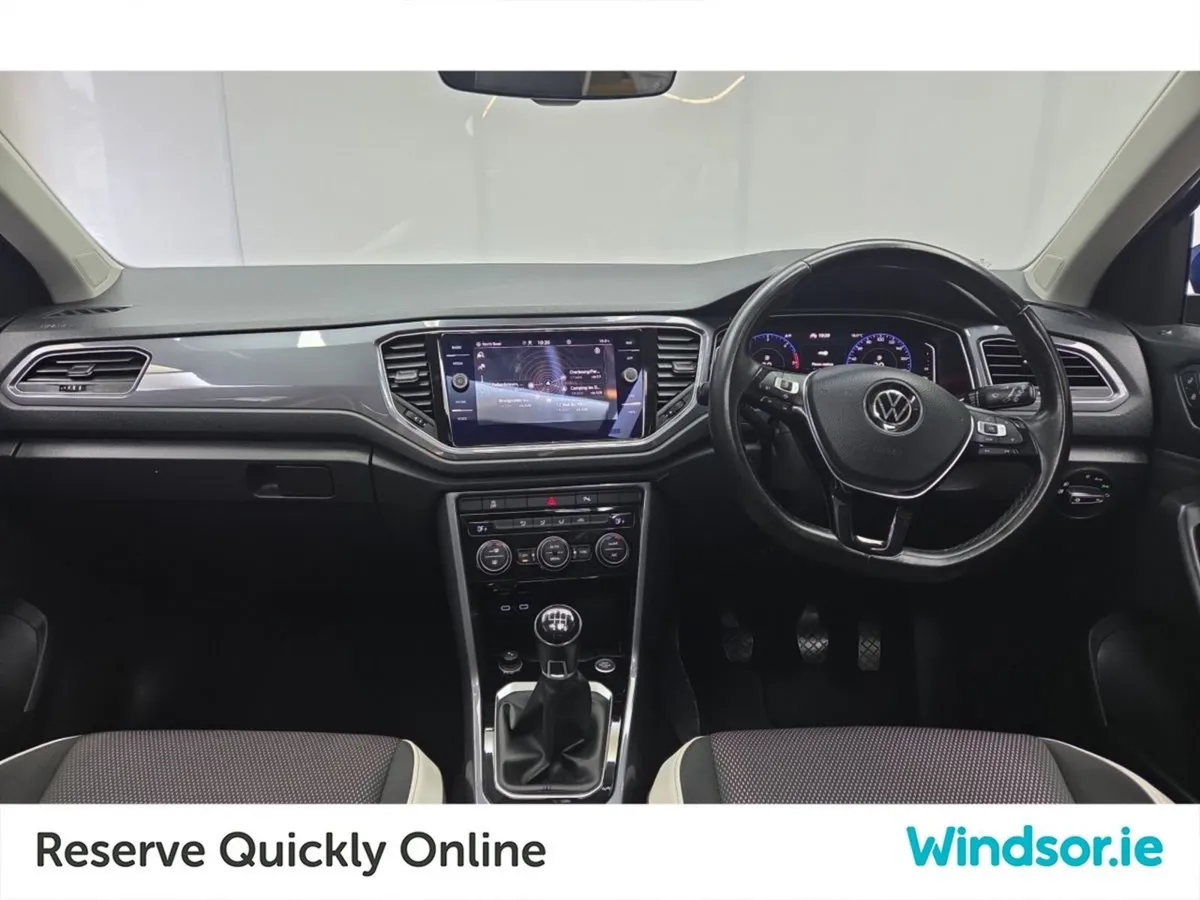 Volkswagen T-Roc 2.0 TDI 150bhp Sport - Image 4