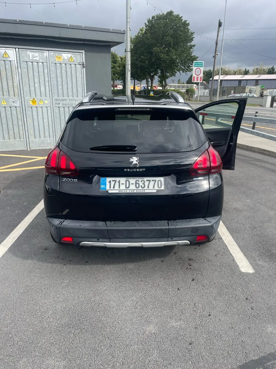 171 Peugeot 2008 1.2 Allure/High Spec - Image 3