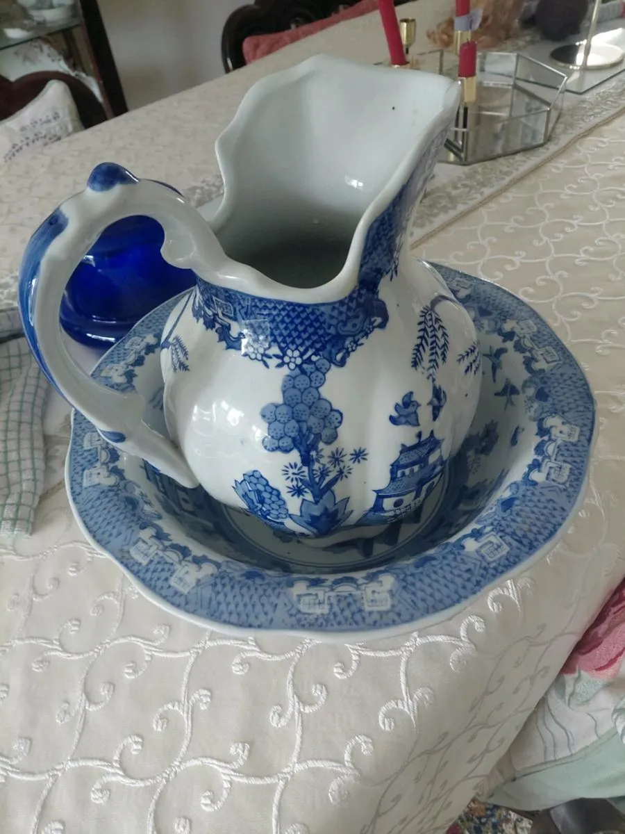 Willow pitcher - Image 3