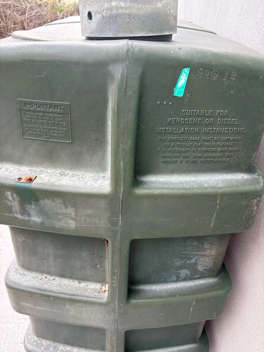 Oil tank - Image 2