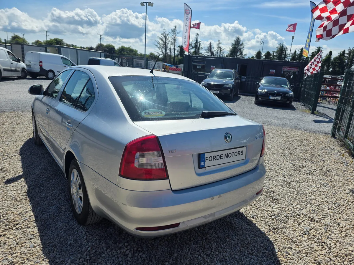 Skoda Octavia 2012 - Image 3