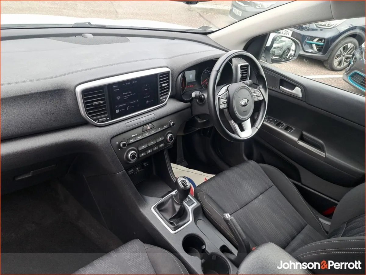 Kia Sportage K2 HP Commercial 5DR - Image 4