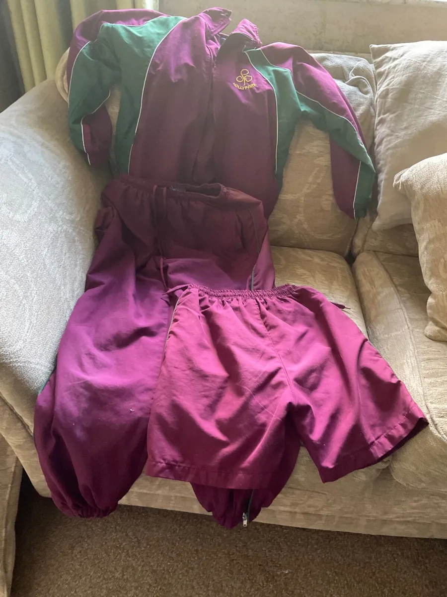 Hollypark School uniform - Image 3