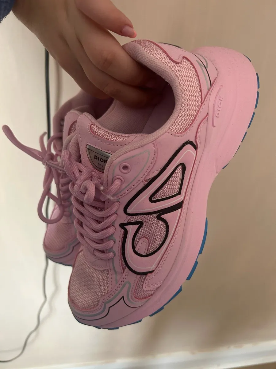 Shoes - Image 3