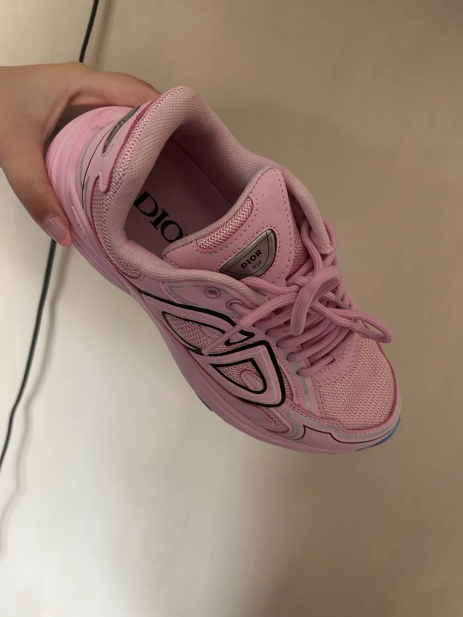 Shoes - Image 4