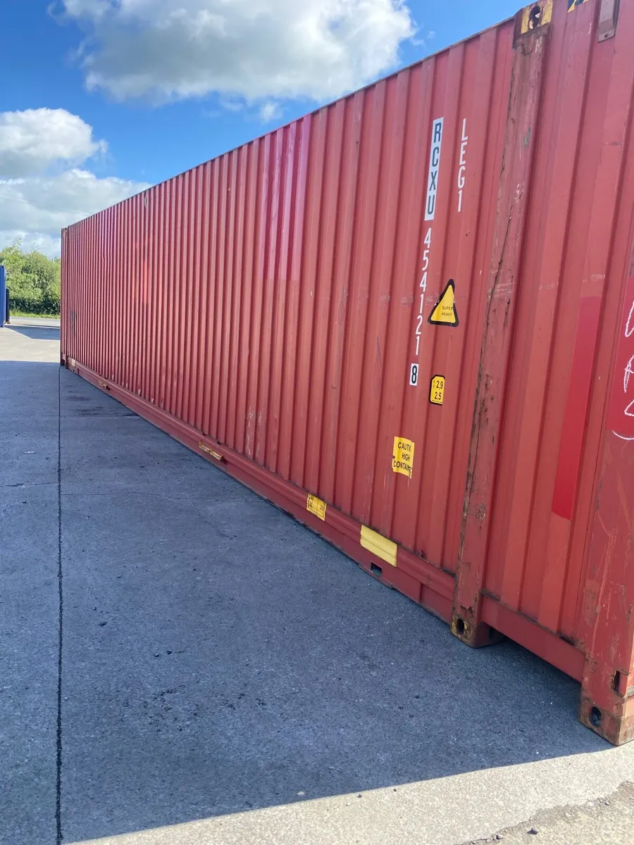 Shipping containers - Image 1