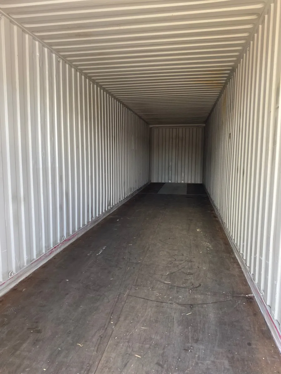 Shipping containers - Image 3