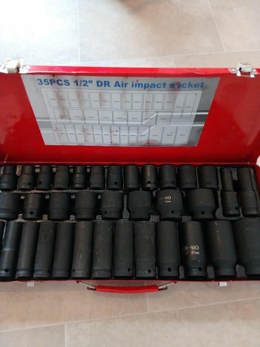 35 piece impact socket set - Image 2