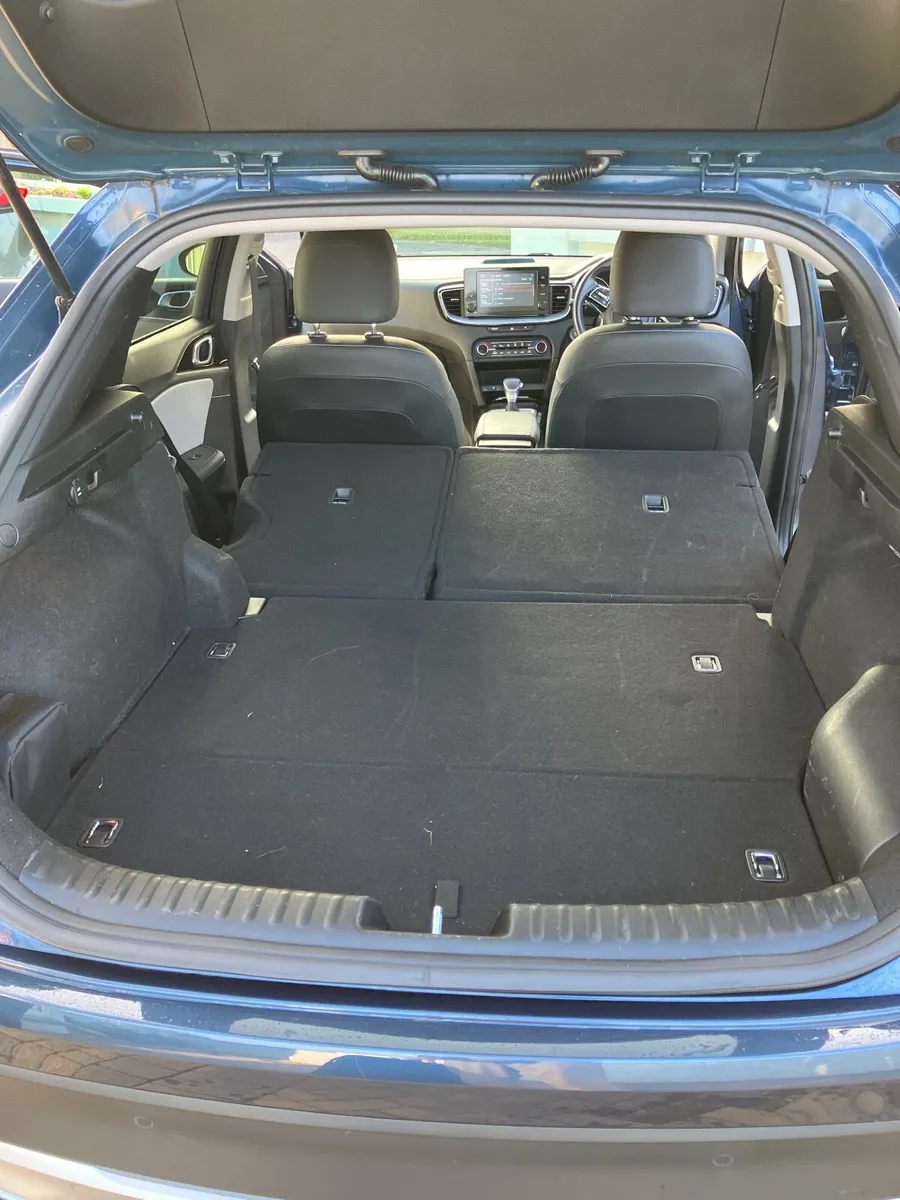 Kia XCeed 2021 PHEV 1.6 Auto - Image 3