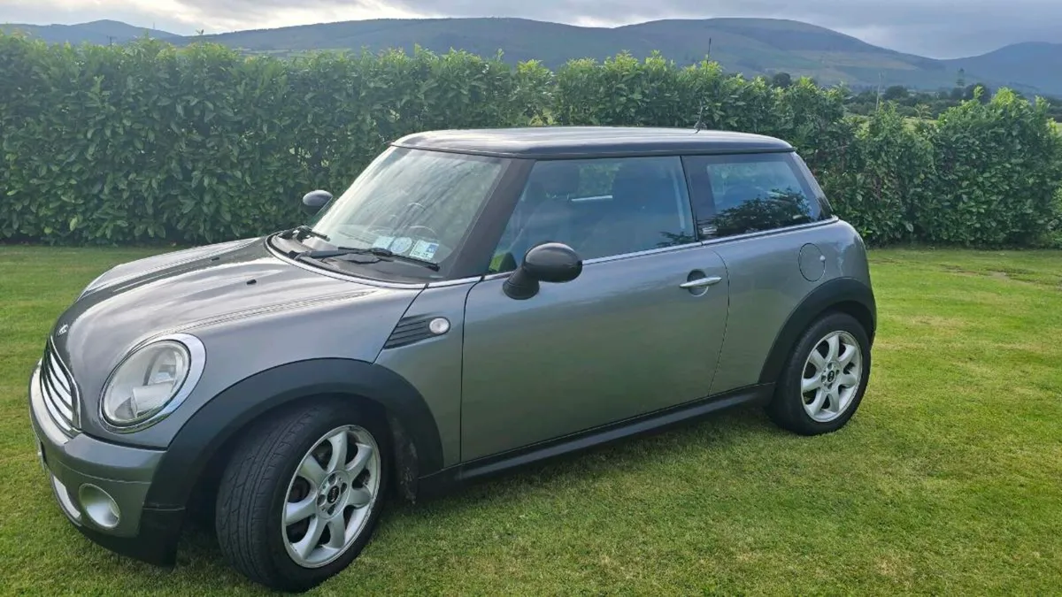 2010 Mini Cooper - Image 3