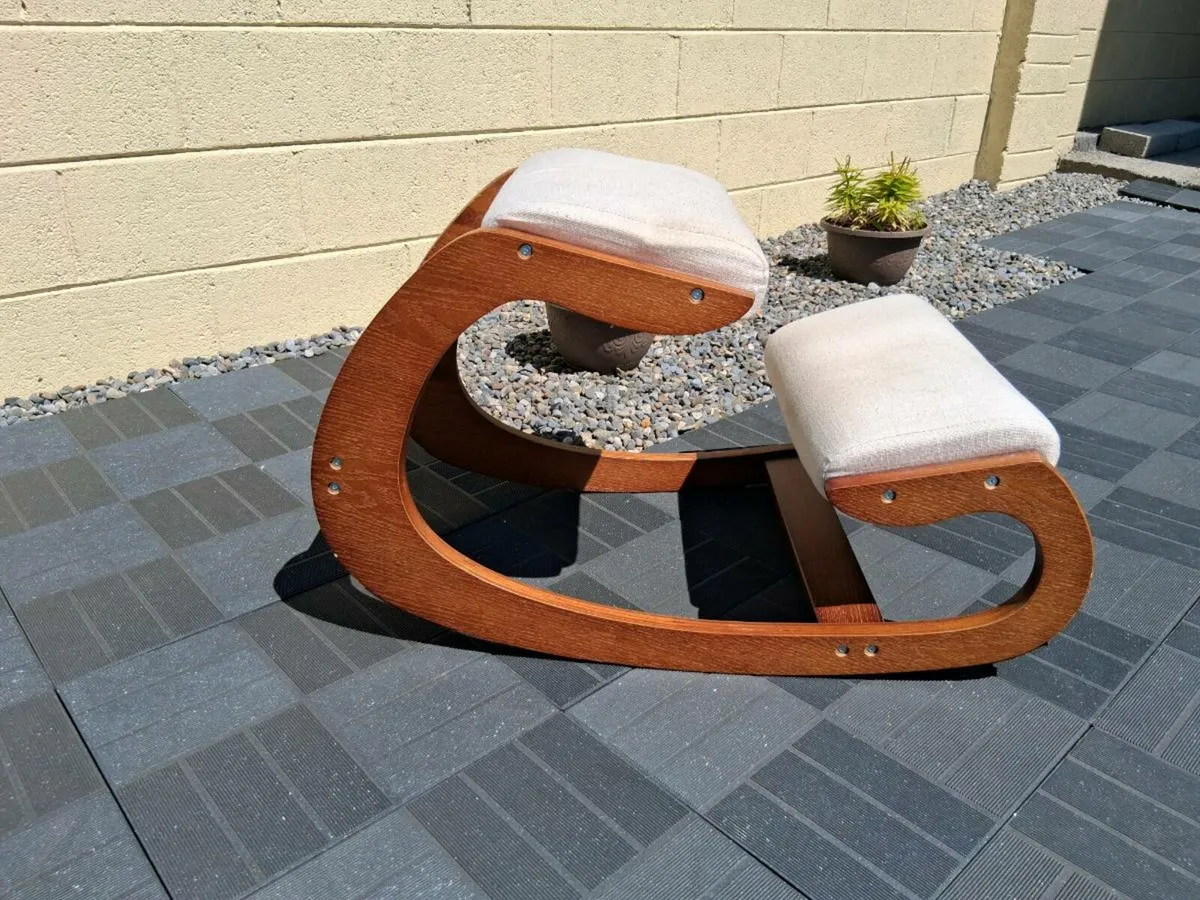 Wooden Kneeling Chair - Vevor Ergonomic - Image 3