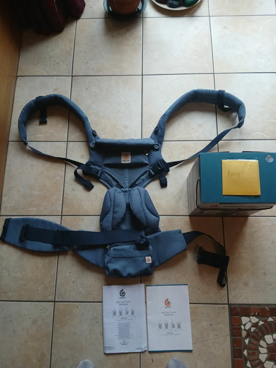 Ergobaby Omi 360 Baby Carrier All In One - Image 1