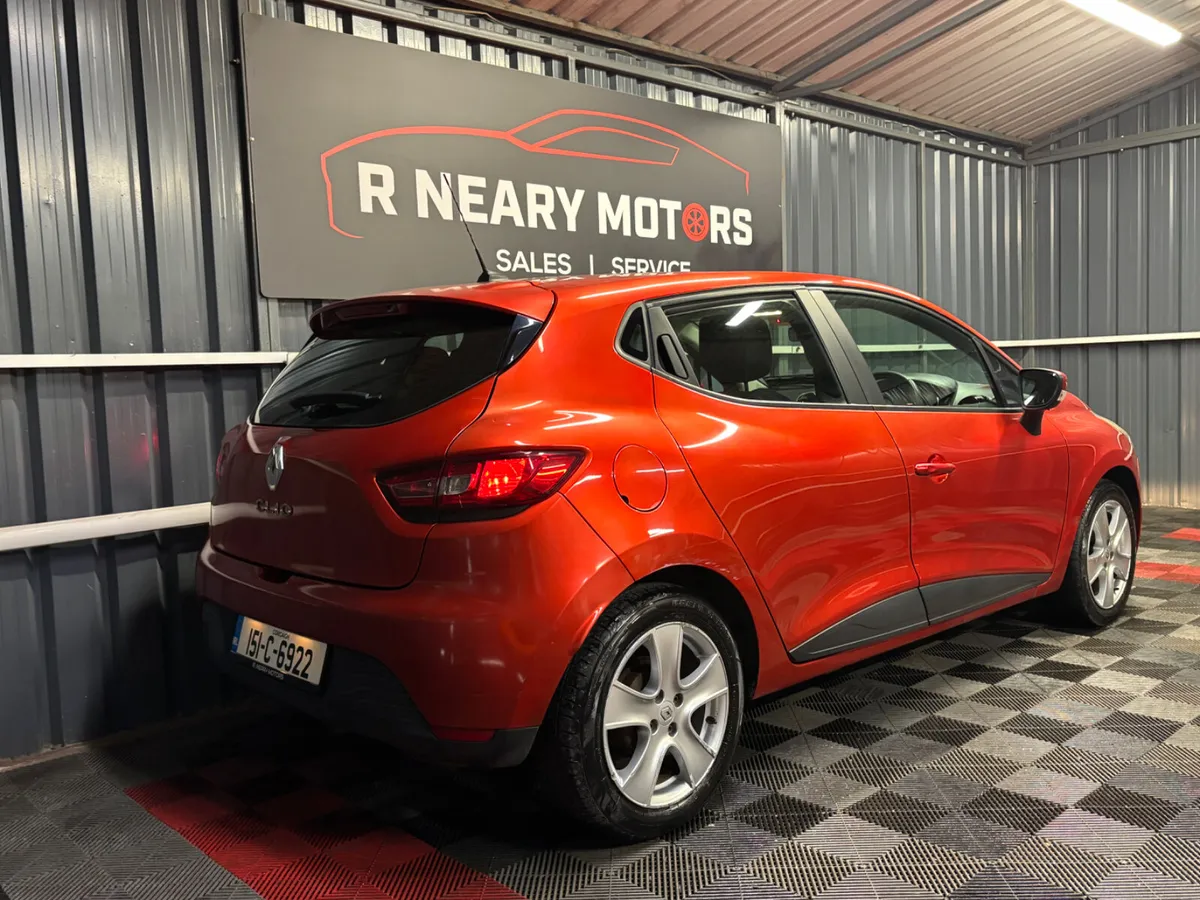 2015 Renault Clio 1.1 Petrol Manual DYNAMIQUE NAV - Image 3