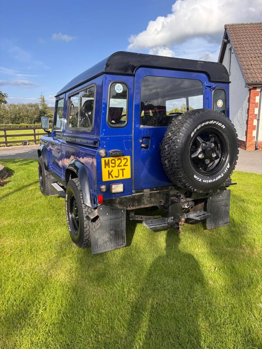 Land Rover Defender 1995 - Image 4