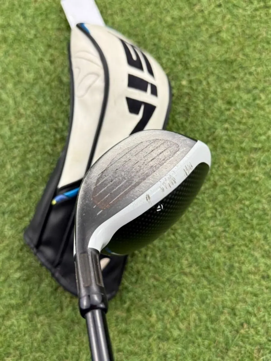 TAYLORMADE SIM2 MAX #5 WOOD 18° / REGULAR - Image 3