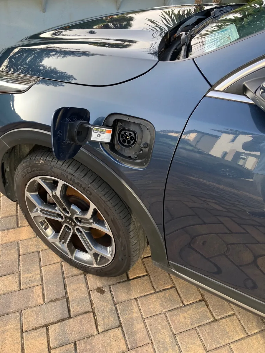Kia XCeed 2021 PHEV 1.6 Auto - Image 4