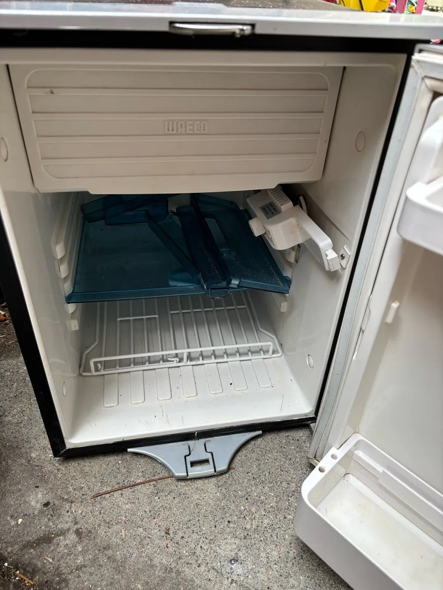 Campervan fridge - Image 1
