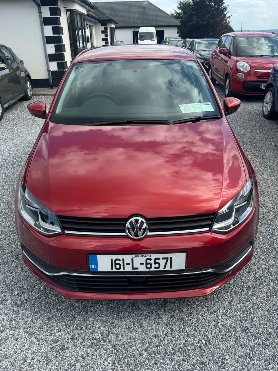 Volkswagen Polo 2016 automatic very clean - Image 2