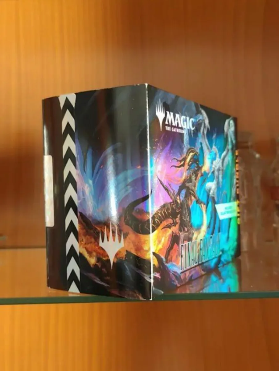 Magic: The Gathering Final Fantasy Gift Bundle Box - Image 1