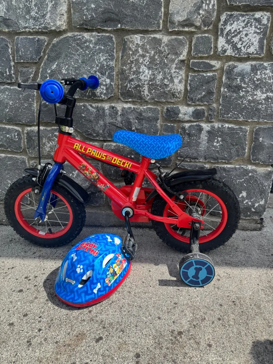Paw patrol 12 inch kids bike with helmet - Image 2