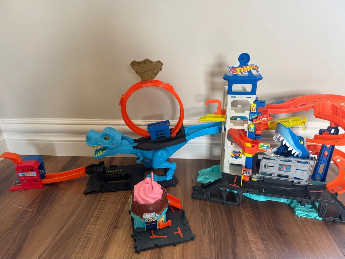 Hot wheels toys - Image 2