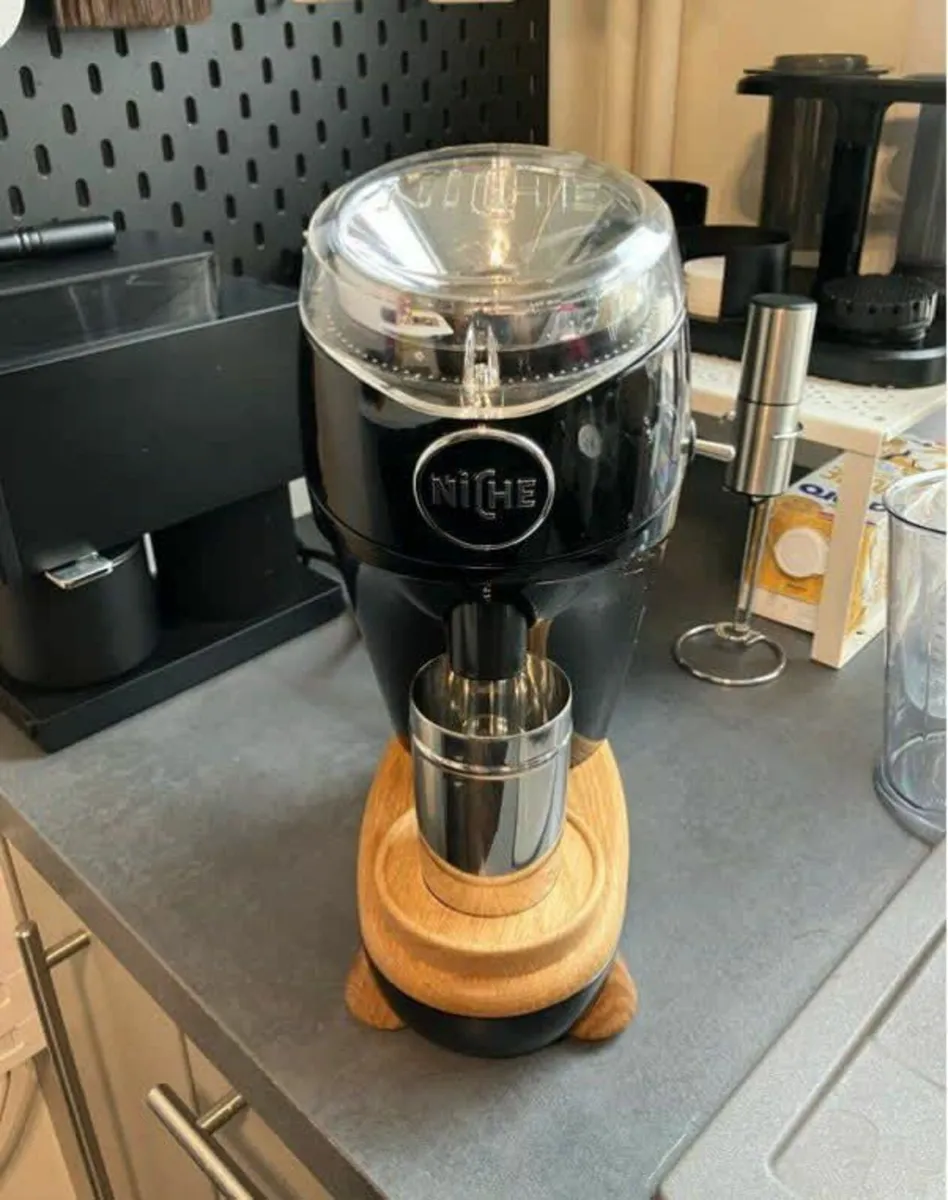 Niche Zero Black Single Coffee Grinder - Image 1