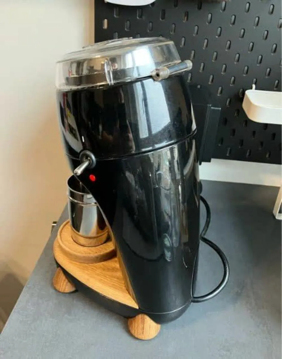 Niche Zero Black Single Coffee Grinder - Image 3