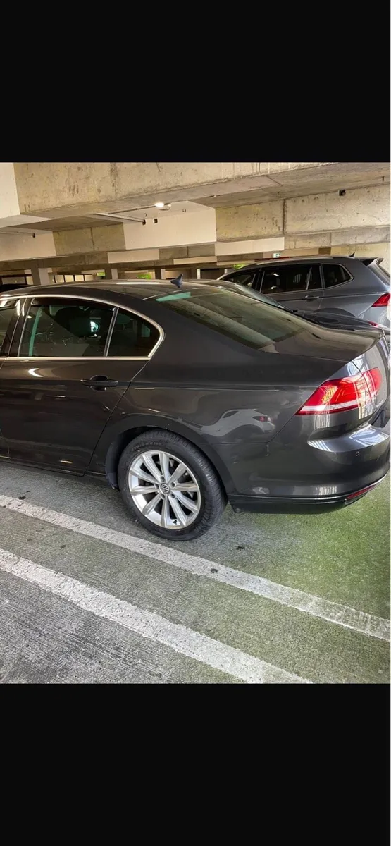 172 Volkswagen Passat - Image 3