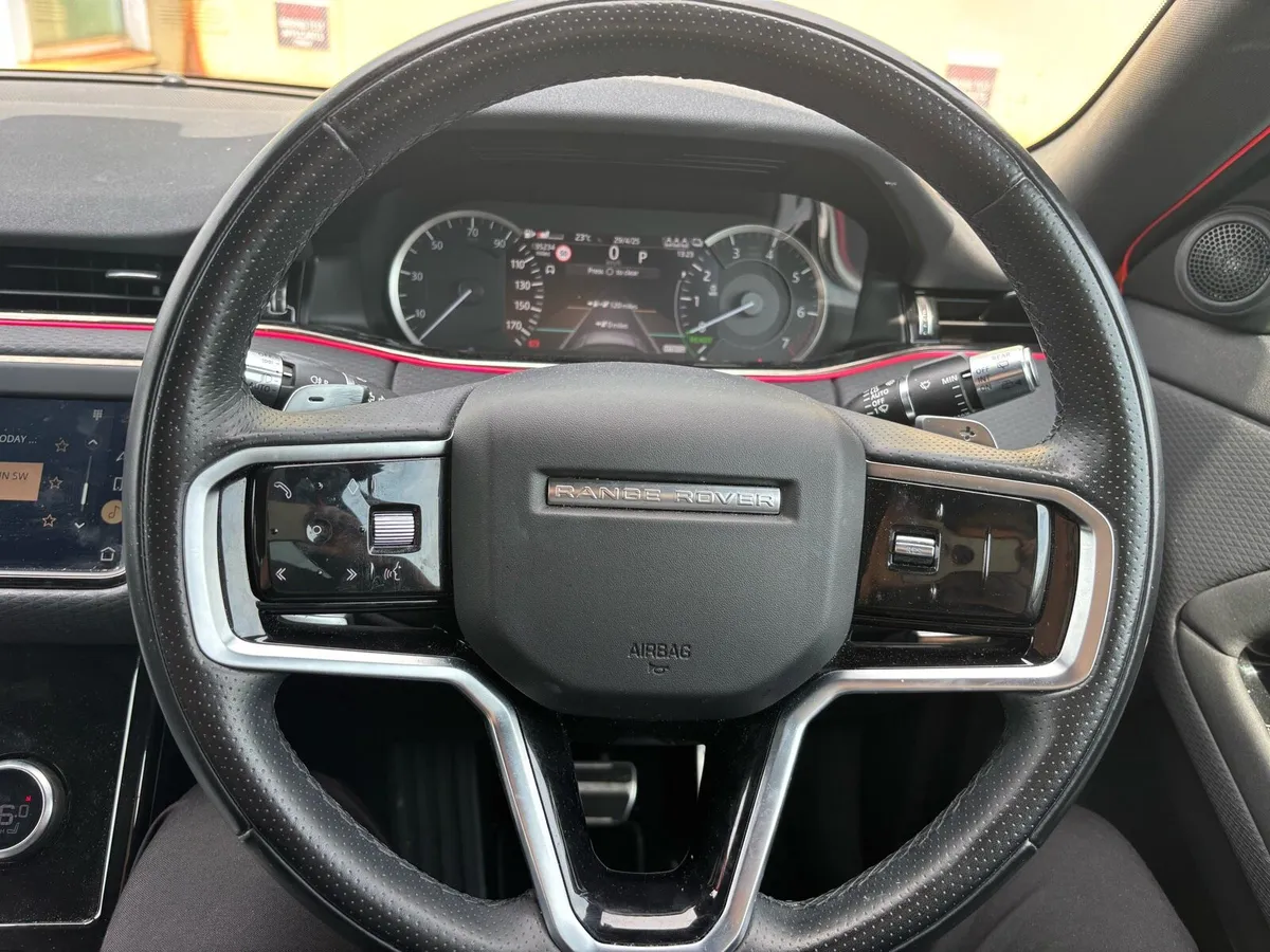 Range Rover 2021 Evoque 1.5 R-Dynamic-S Automatic - Image 4
