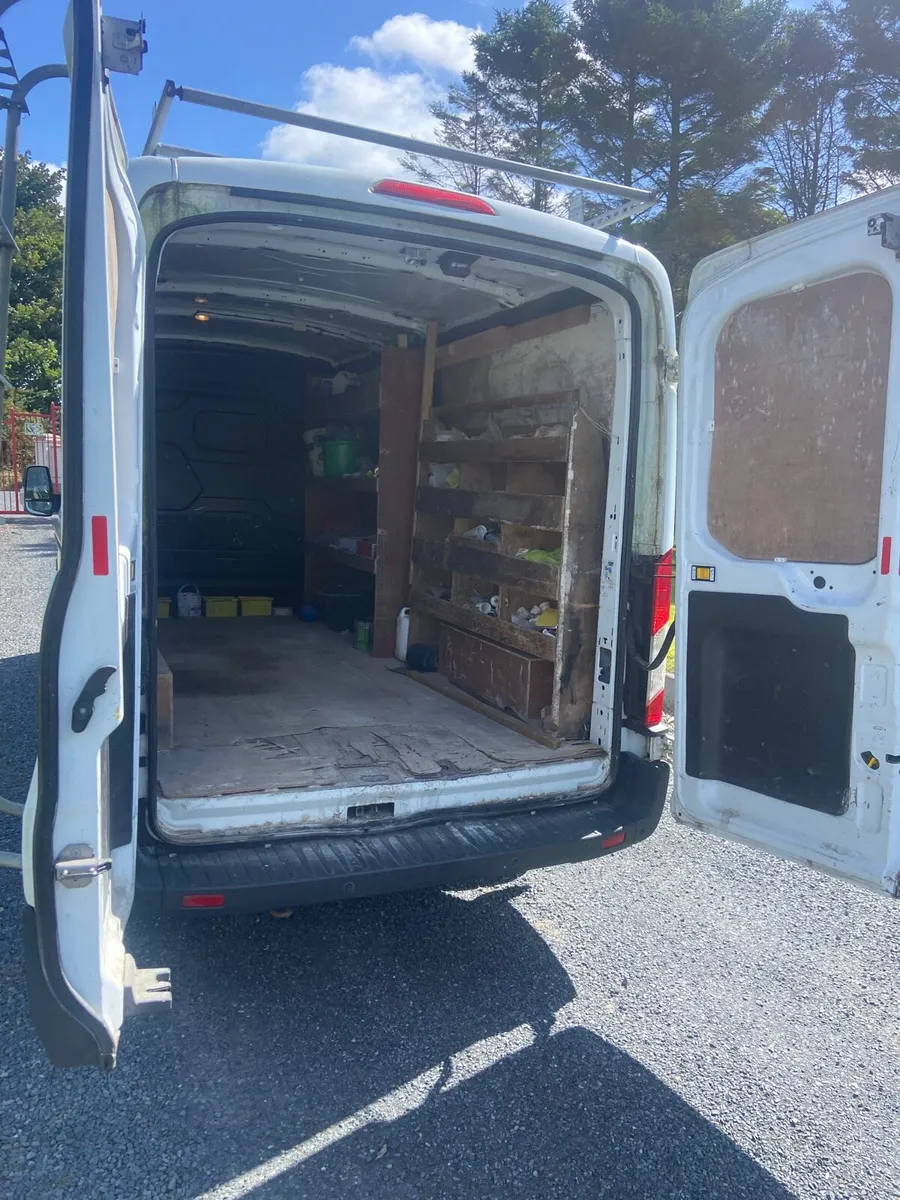 Ford  transit - Image 4