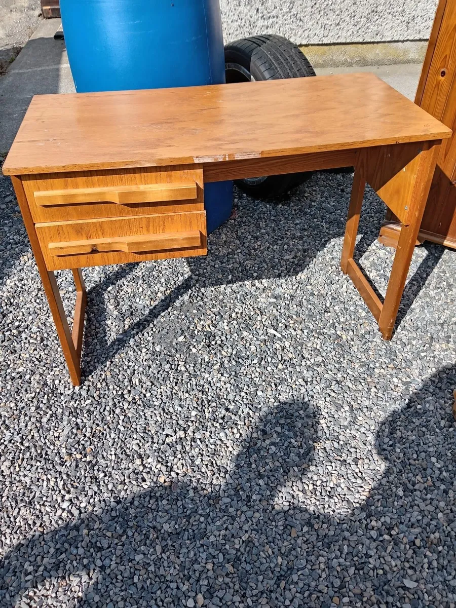Desk - Image 1