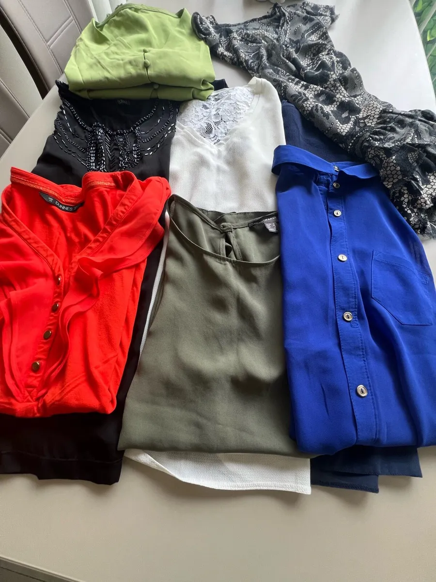 Clothes Bundle - Image 3