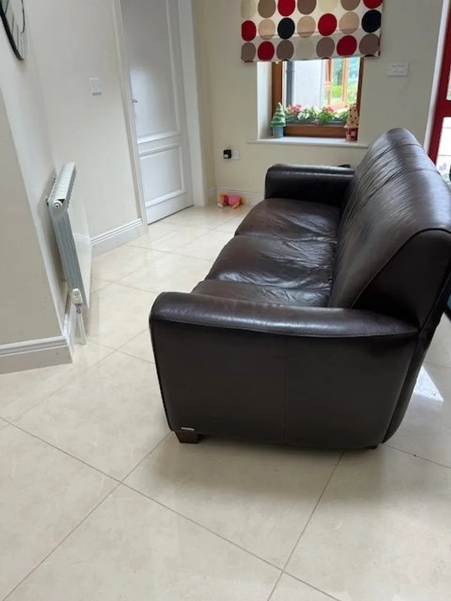 Sofa, Natuzzi real Italian Leather 3 seater and other 3 piece suite, sofa bed, akitchen Dresser pine. - Image 1