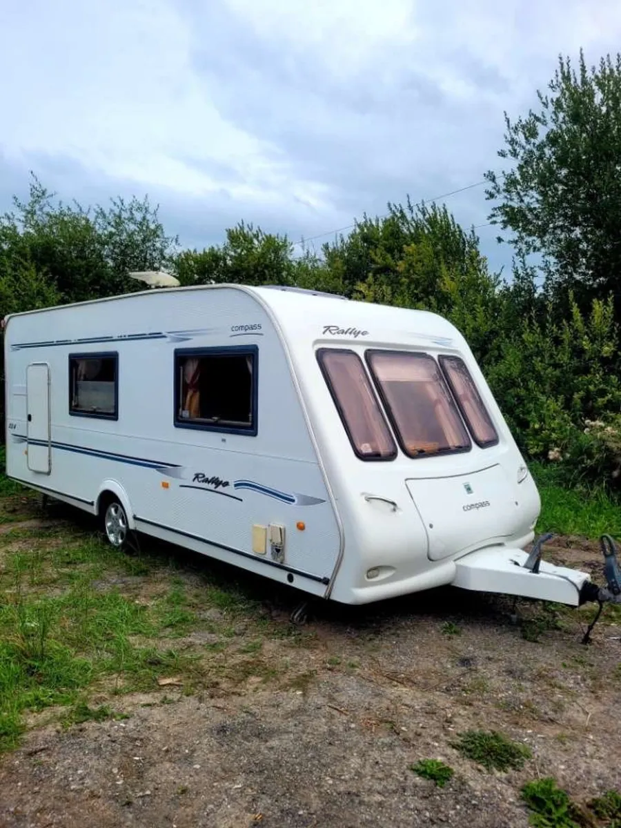 Caravan - Image 3