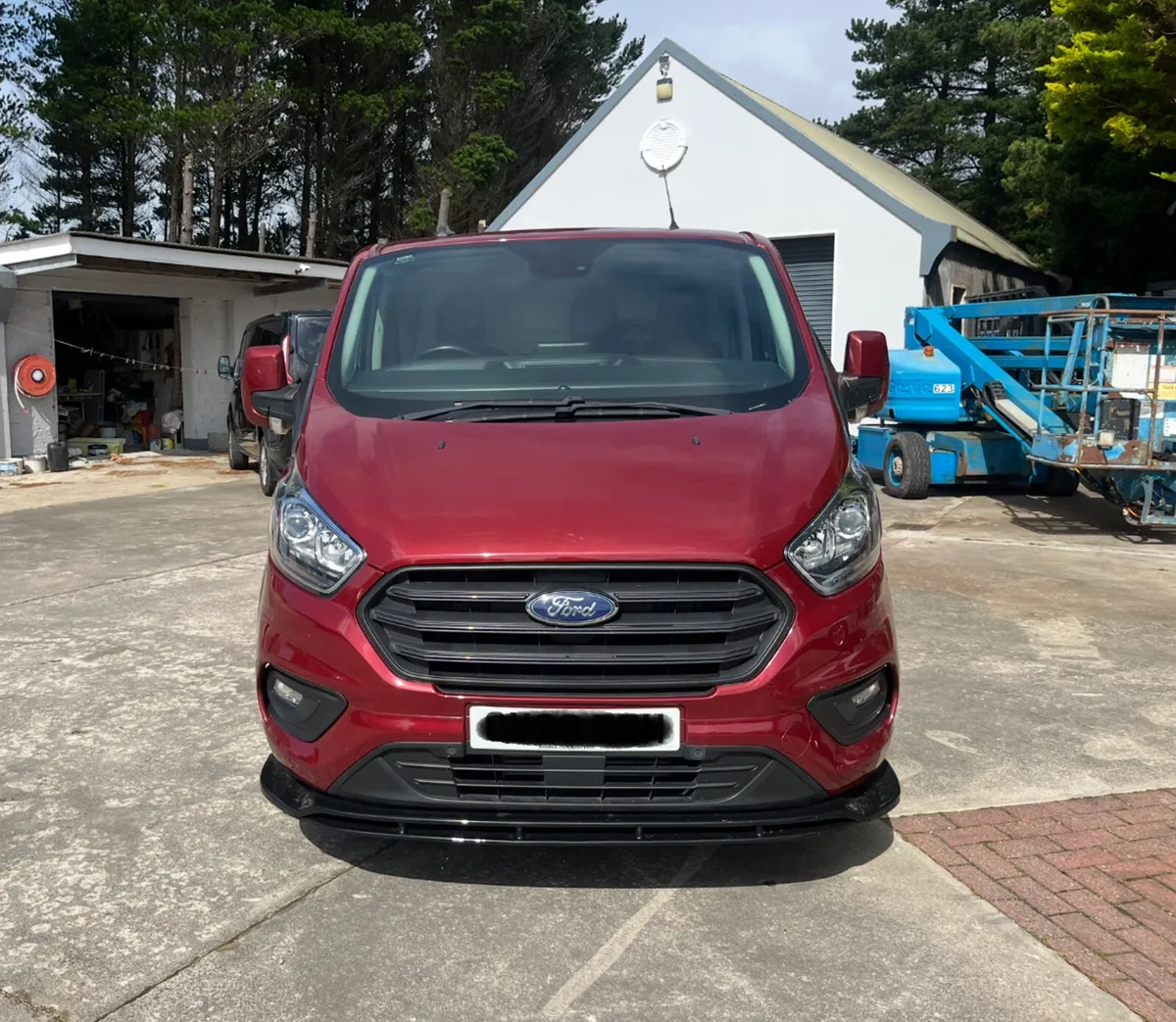 Ford Transit Custom 2020  300 SWB - Image 4
