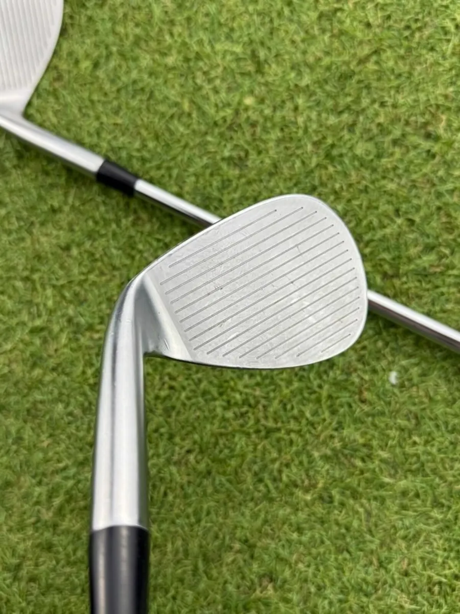 COBRA SNAKEBITE 2023 WEDGES AW 52°.08 & LW 58°.08 - Image 4