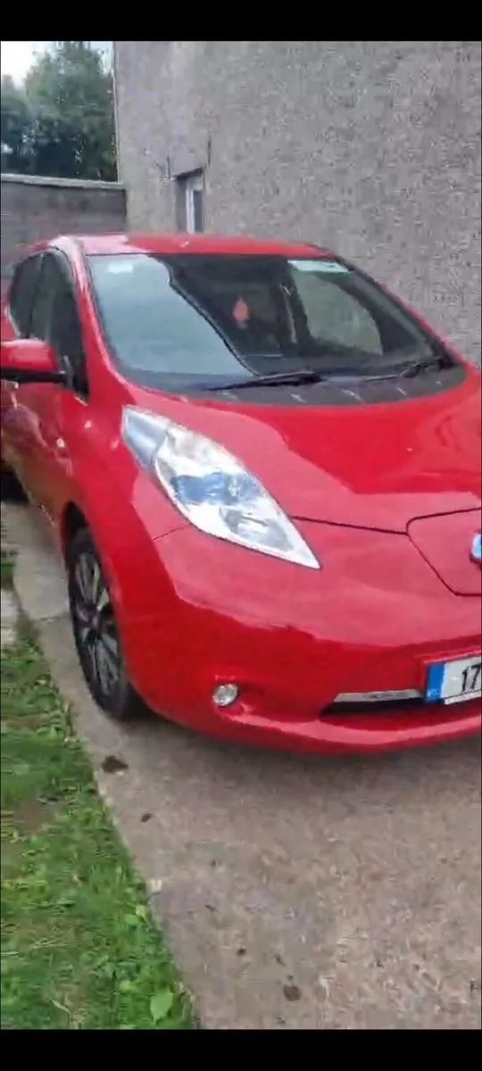 Nissan leaf - Image 1