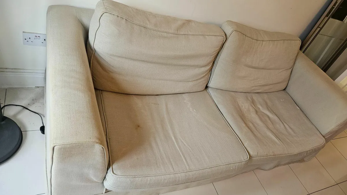 COUCH - FREE TO TAKE AWAY - Image 2